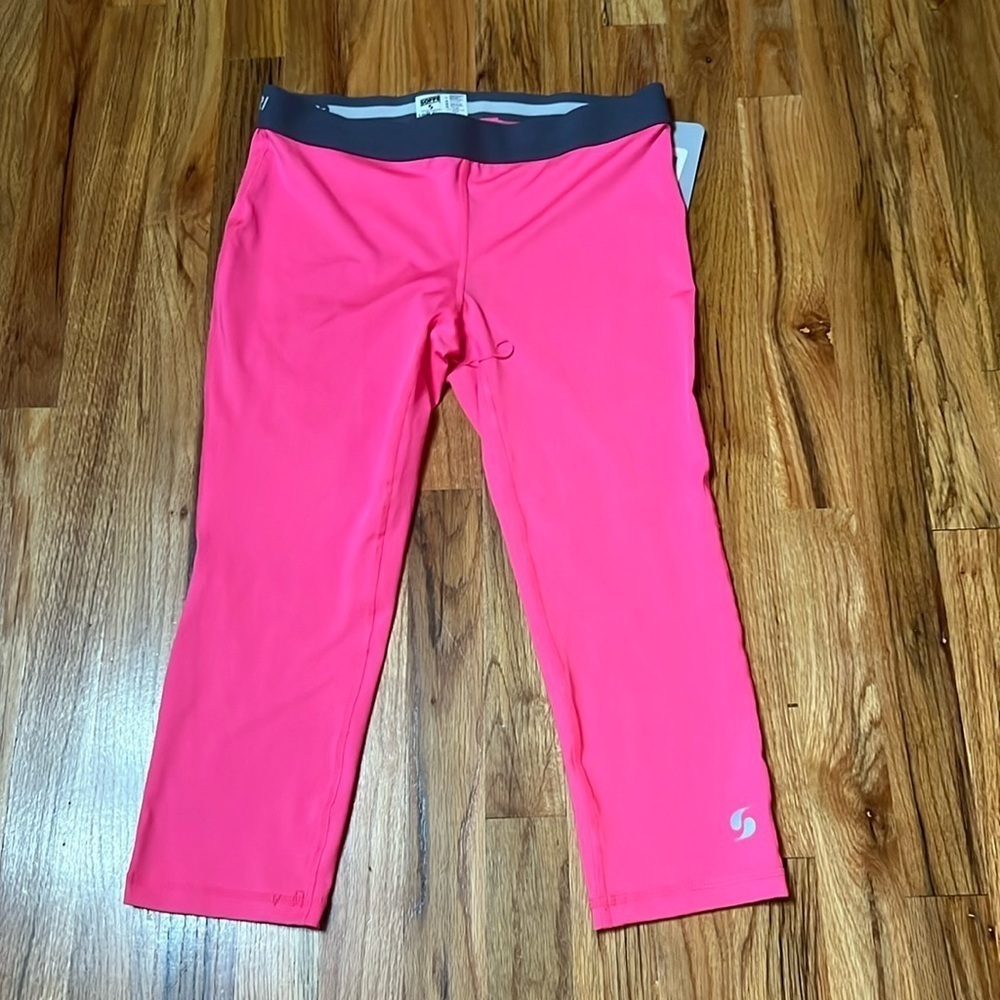 Women’s hot pink SOFFE low rise large pants